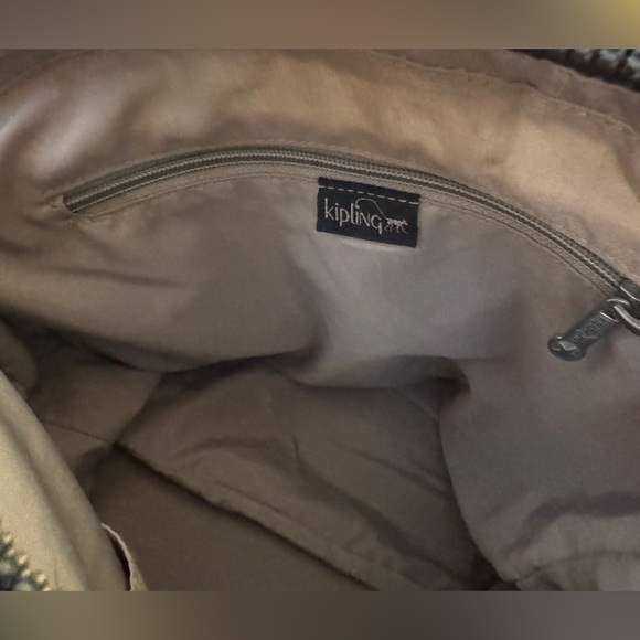 Kipling Crossbody - Picture 4 of 5